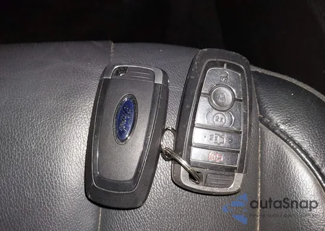 2017 Ford Edge Titanium z USA, uszkodzony, nr VIN 2FMPK4K9XHBB46911